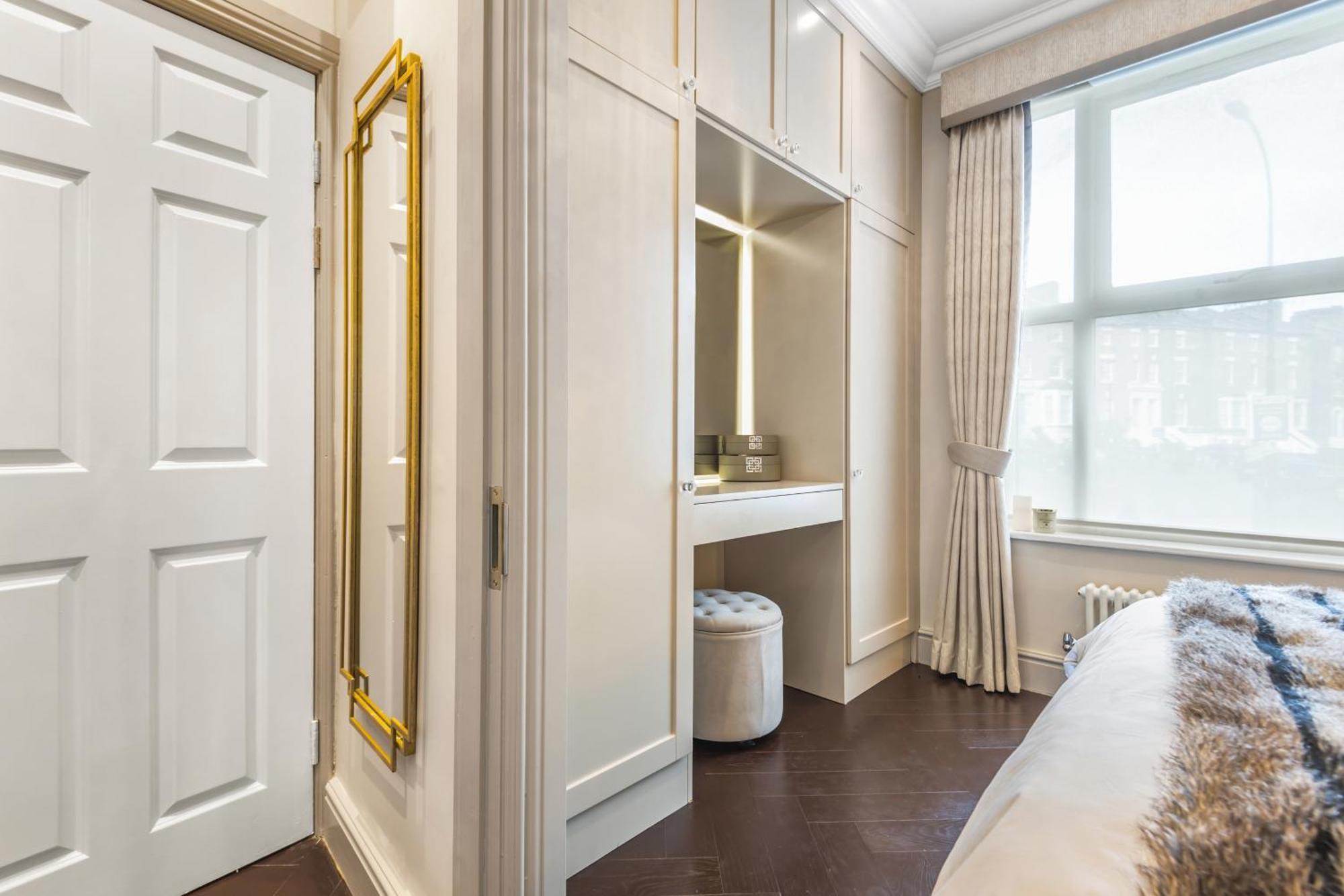 Luxury 1-Bed Apartment In Sought After Prime London Location Exterior photo