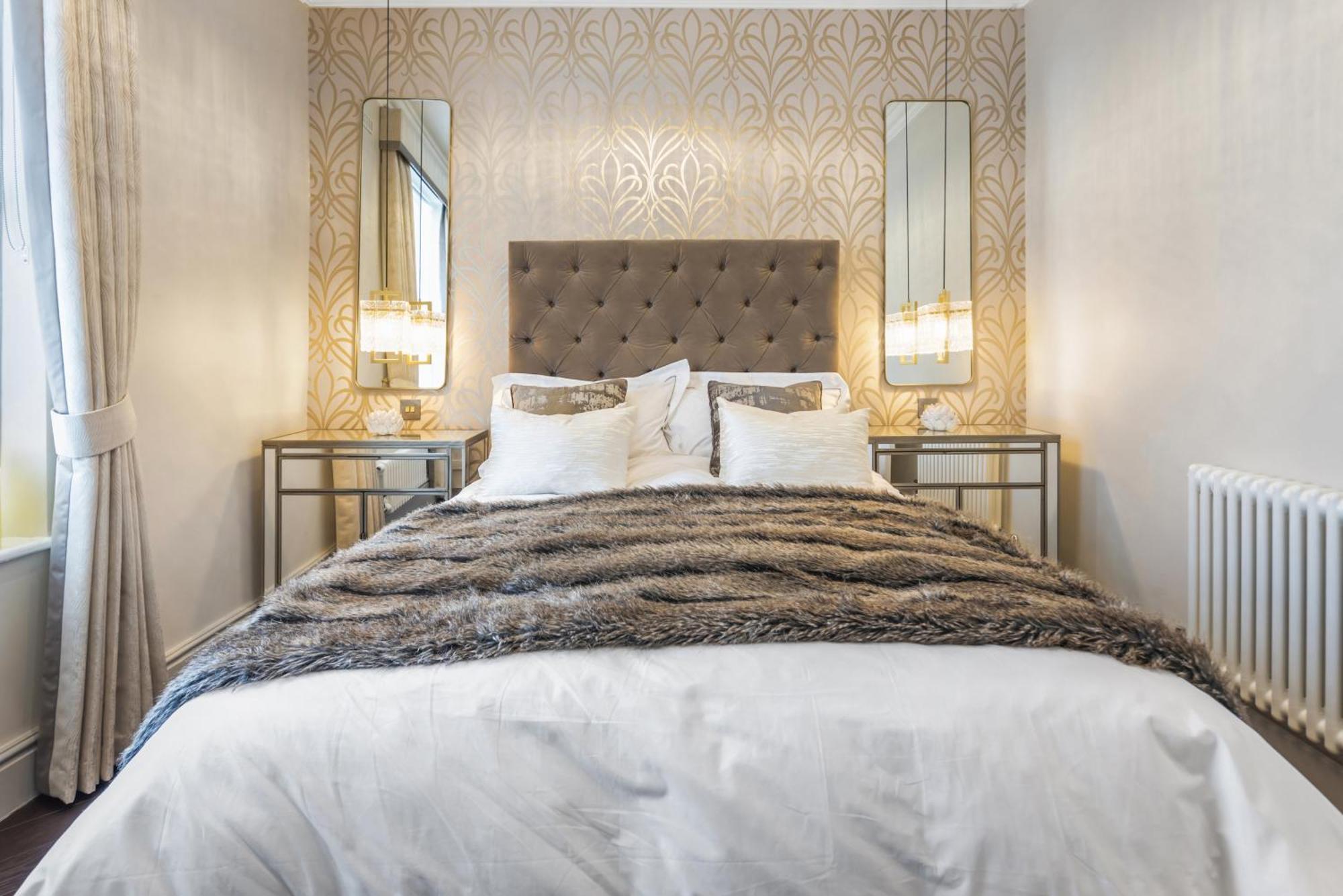 Luxury 1-Bed Apartment In Sought After Prime London Location Exterior photo